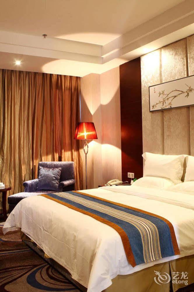 Mingcheng Times Hotel Chengdu Eksteriør billede