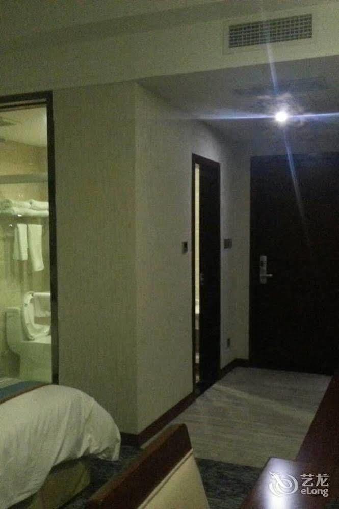 Mingcheng Times Hotel Chengdu Eksteriør billede